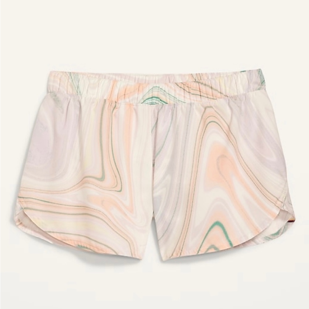 NWT- “Swirl Pop”Run Shorts/Mid rise stretch-tech dolphin-hem 3 inch inseam